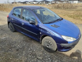 Peugeot 206, 1.1 benzín - 2