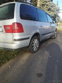 Predám Seat Alhambra 1.9 Tdi 85kw motor AUY r.v.2002 - 2