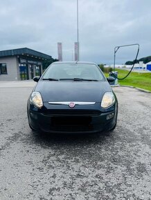 Fiat Punto 1.4i 2010  5 dverové 55 kw modrá farba tmavá - 2