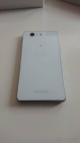 SONY Xperia Z3 Compact - 2