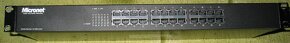 24-portový 100Mbit switch Micronet SP624R V7 - 2