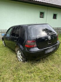 Rozpredám Volkswagen Golf 4 1.9TDI 74Kw - 2