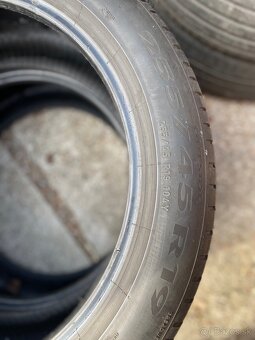 Pirelli cinturato P7 255/45 r19 104Y - 2