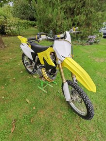 Suzuki rm 250 - 2