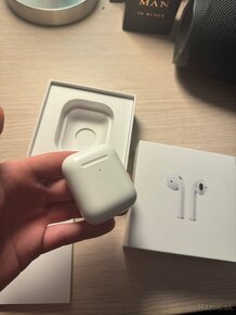 Predám Apple AirPods 2.Generacie, Originál - 2