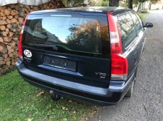 Volvo V70 na diely - 2