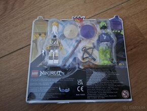 Lego Ninjago minifigures Wu Sensei vs. Ghost Archer - 2