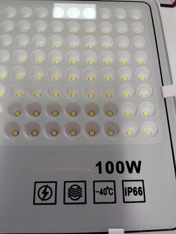 Halogénový Led reflektor 100W - 2