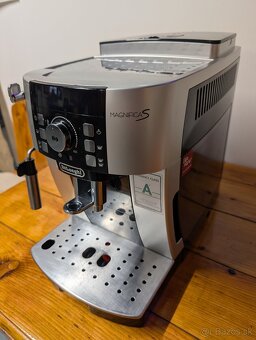 Kávovar Delonghi - 2