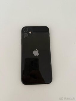 Predám iPhone 11 64gb black - 2