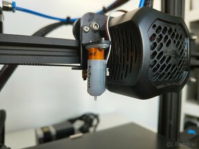 3D tlačiareň Ender 3 v2 + BLtouch + kovový extruder a prísl. - 2