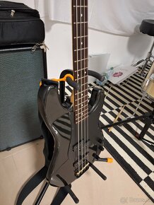 Fender Squier Special PRECISION Black Edition 2001 - 2