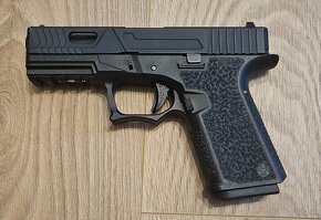 Armorer Works Glock 19 - 2