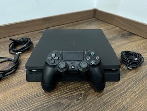 Playstation 4 Slim 1TB Black - 2