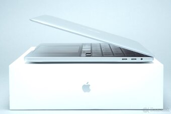 ZÁRUKA/Macbook Pro 13.3" TB/I5 2.0GHZ/16GB RAM/512GBSSD/CZ/ - 2