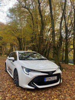 Toyota corolla TS combi 1.8 hybrid Tech + Style MY2021 - 2