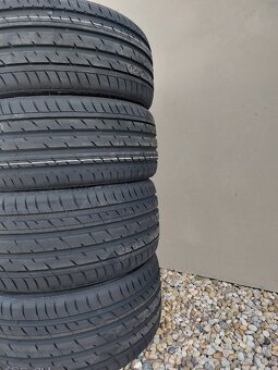 Nové letné pneu 275/35R20 + 245/40R20 - 2