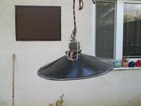 stará stropná lampa - 2
