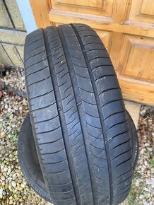 215/60 r16 Michelin - 2