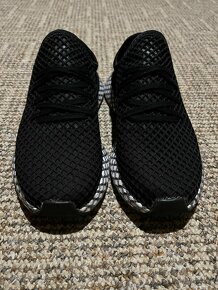 Adidas Deerupt, velikost 39 1/3 čiernobiele - 2