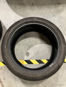 245/40 R18 Continental zimne 2ks - 2