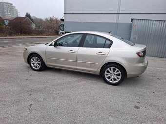 Mazda 3 1.6i 77kw sedan BK - 2