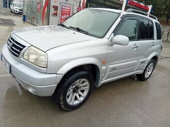 Suzuki Grand Vitara 2,0 LPG 4x4 - 2