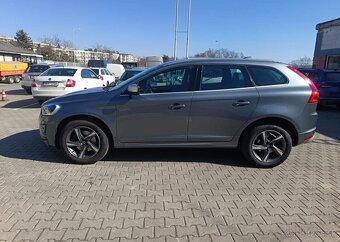 Volvo XC60 2.4D D5,162KW,AWD,R-DESIGN,DPH nafta automat - 2