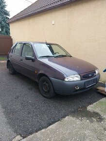 Ford fiesta - 2