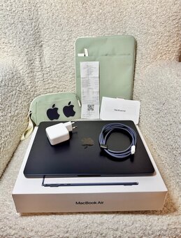 Apple MacBook Air 13” M2 2022 - 2