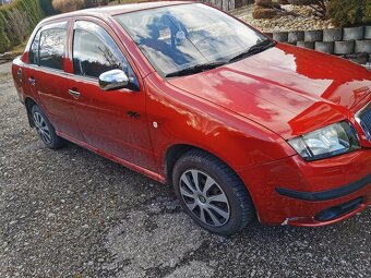 Auto škoda fabia sedan 1.4mpi 50kw 2002 - 2