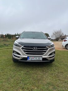 Hyundai Tucson - 2