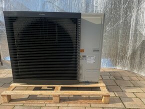 Tepelné čerpadlo Daikin Altherma ERLA 11KW komplet s hydraul - 2