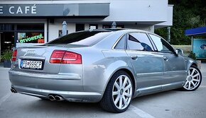 AUDI A8 LONG (S8) 5.2 W10 Quattro - 2