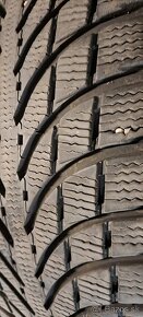 Predám 2ks jazdené zimné 225/60r18-104H Michelin - 2