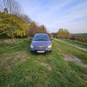 Chrysler grand voyager - 2