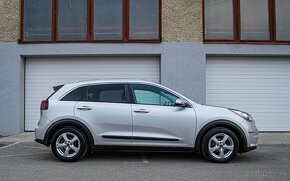 Kia Niro 1.6GDi Hybrid Platinum 104kW (Benzín+Elektrina) - 2