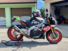 Aprilia tuono - 2