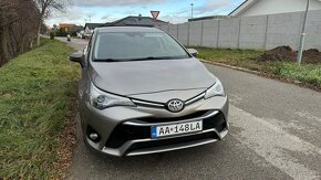 Avensis 2,0d - 2