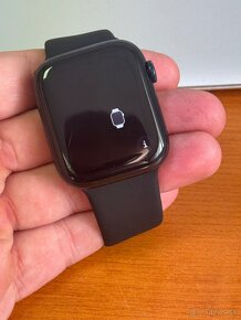 Apple Watch 8 45mm GPS - 2