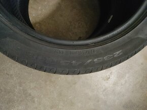 predám jazdené pneumatiky Pirelli Cinturato 23545 R18 94W - 2