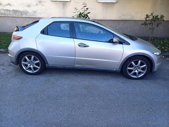 Honda Civic 2.2 i-CTDi - 2