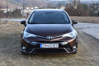 Predám Toyotu AVENSIS r.v. 2016 - 2