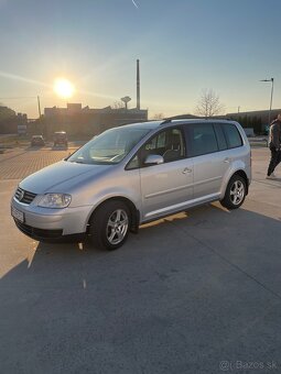 Predám Vw touran , 1.9 tdi 74 kw , 7-miestne , ťažné - 2