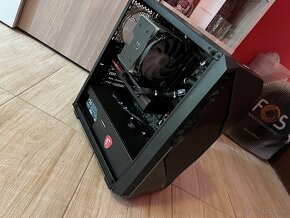 Herný PC/Ryzen 5/32GB RAM/256GB M.2 SSD/4TB HDD/AMD 7600 8GB - 2