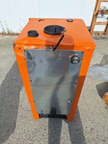 Predám ocelový kotol Kombi Steel Biomas 20 kW - 2