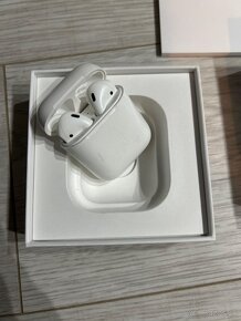 Apple AirPods - 2