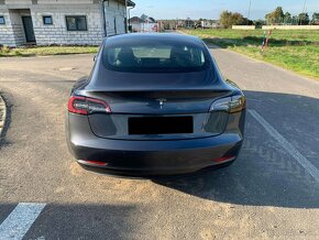 Tesla Model 3 SR plus - 2