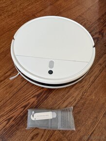 Predám robotický vysávaš Xiaomi Mi Robot Vacuum Mop 2 Lite - 2