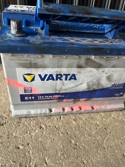 Predam bateriu,baterku varta 12v 74ah - 2